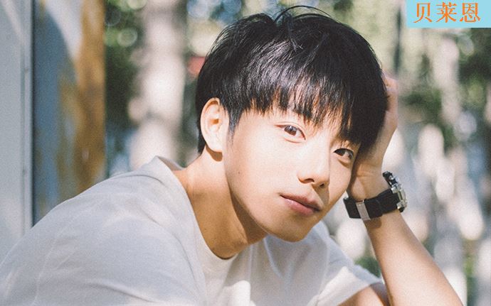 李振宁为什么叫深深