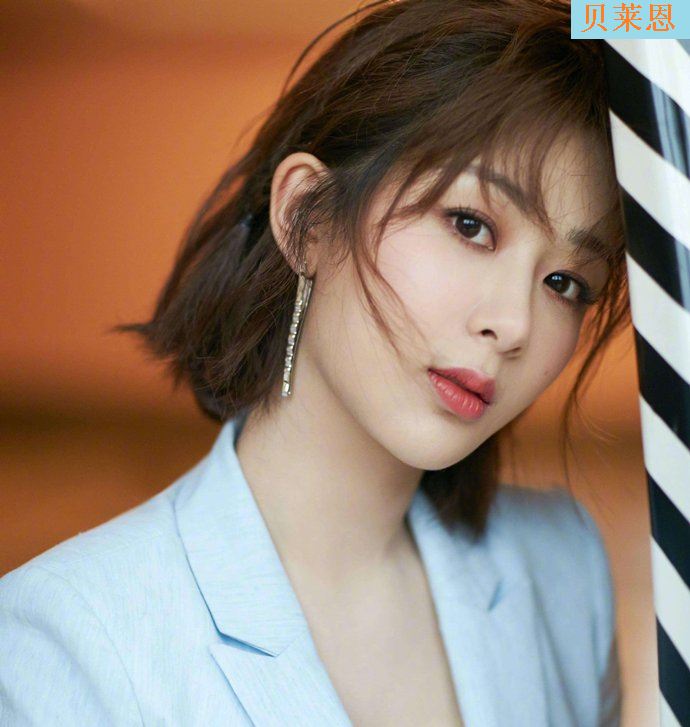 杨紫与迪丽热巴互撕